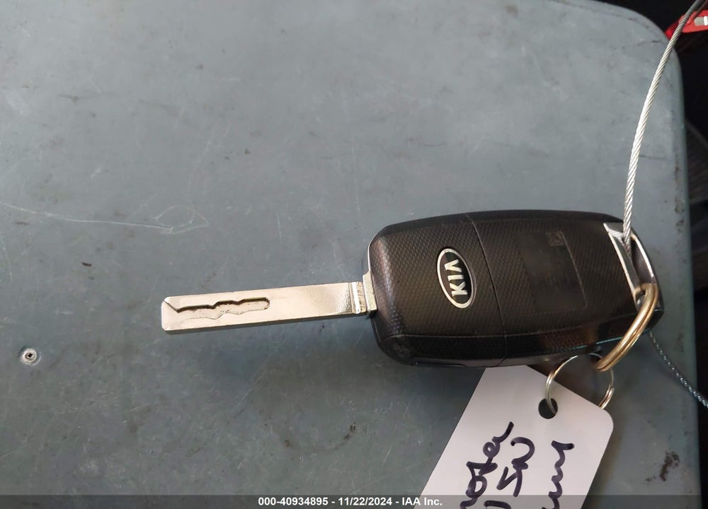 2016 KIA OPTIMA LX VIN: KNAGT4L34G5089200