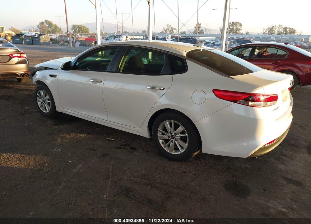 2016 KIA OPTIMA LX VIN: KNAGT4L34G5089200
