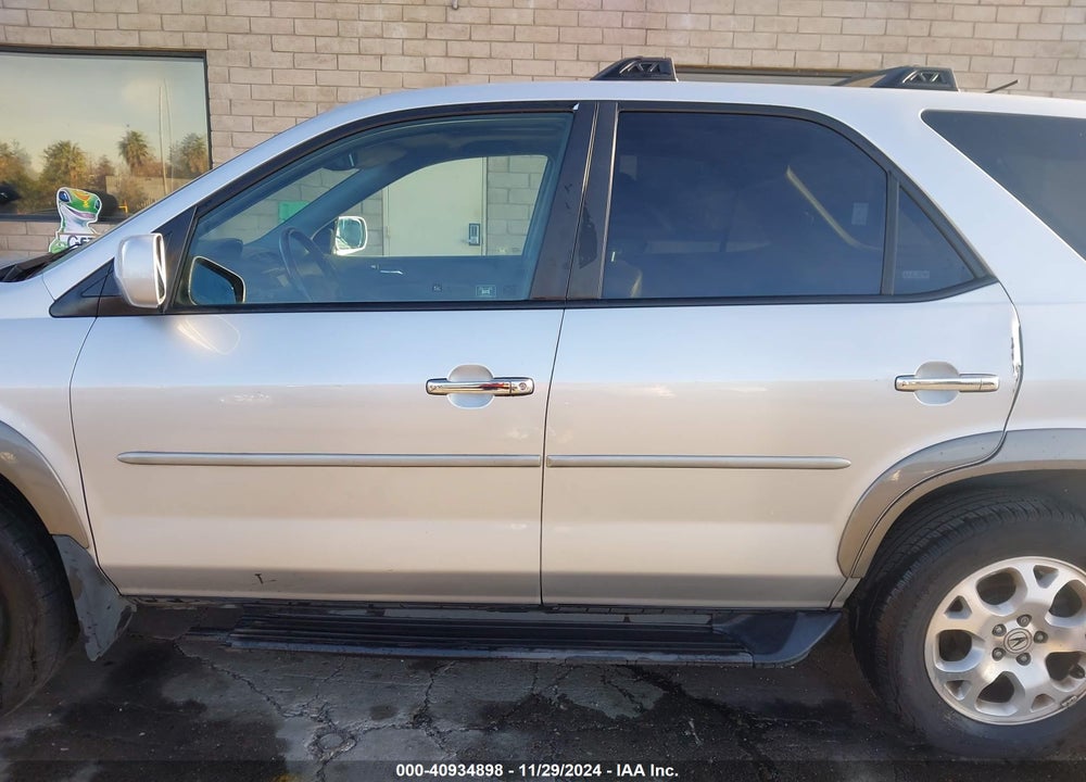 2002 ACURA MDX VIN: 2HNYD18832H512366