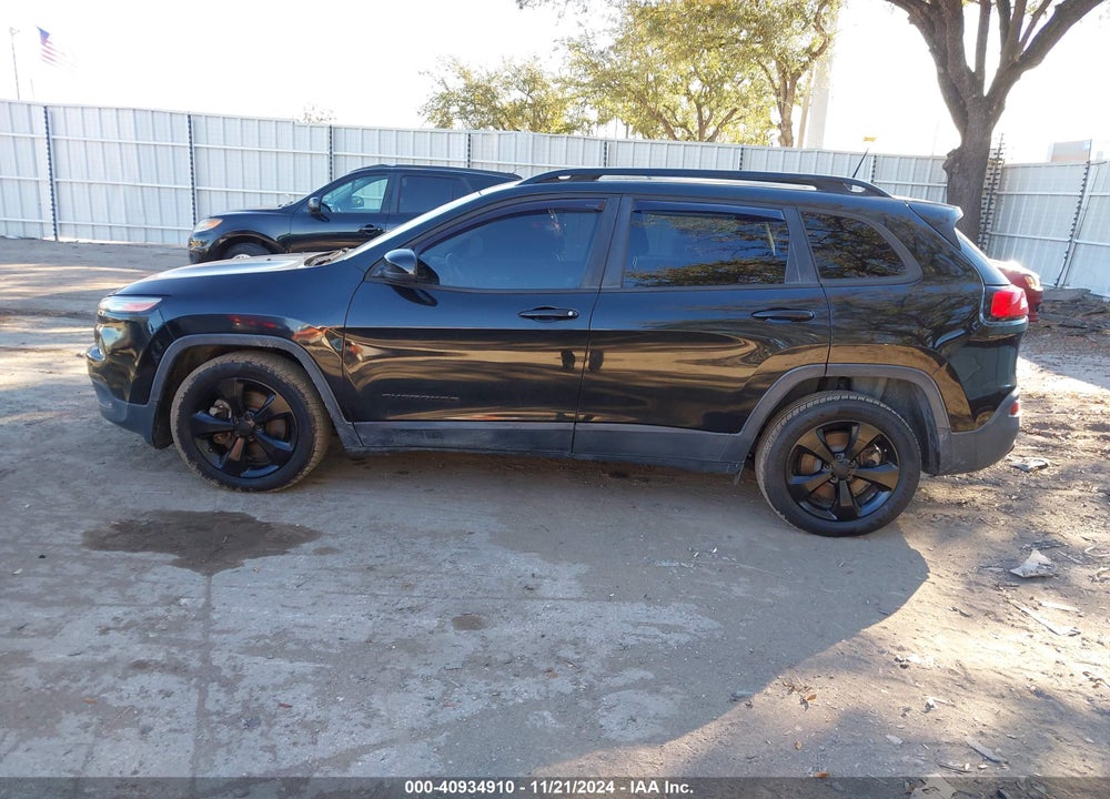 2016 JEEP CHEROKEE ALTITUDE VIN: 1C4PJLCSXGW233370
