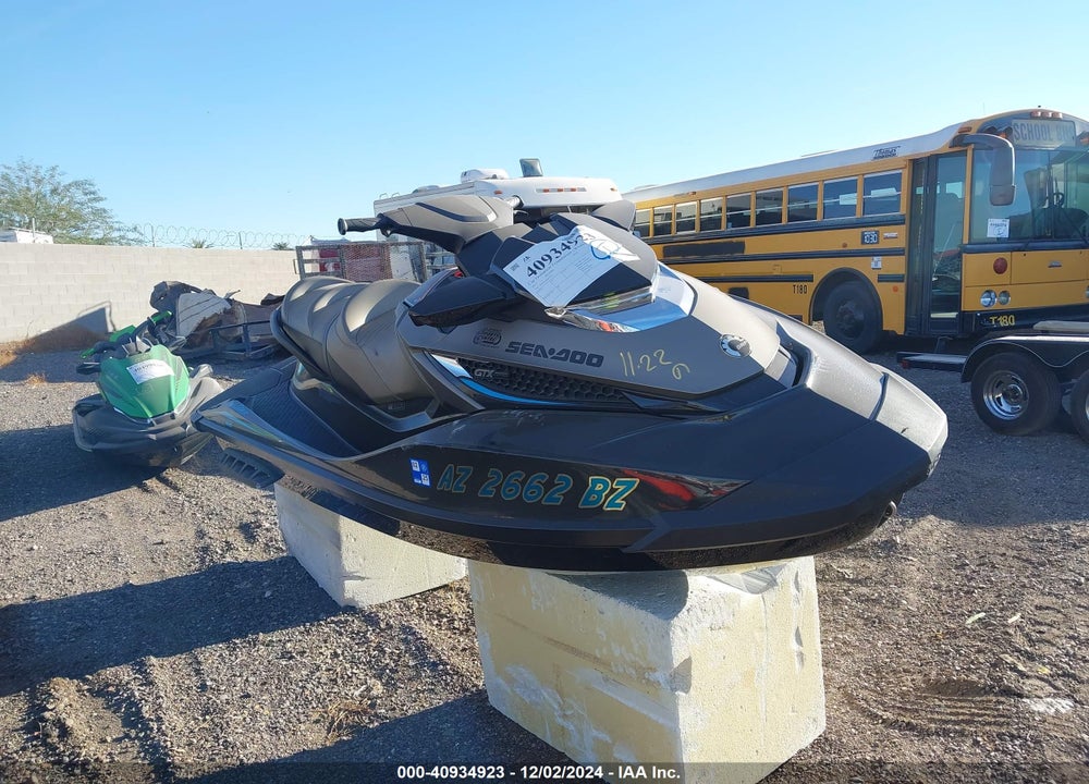2017 SEA DOO GTI VIN: YDV13330C717