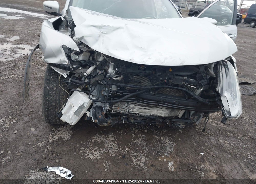 2018 NISSAN ROGUE SV VIN: JN8AT2MVXJW353166