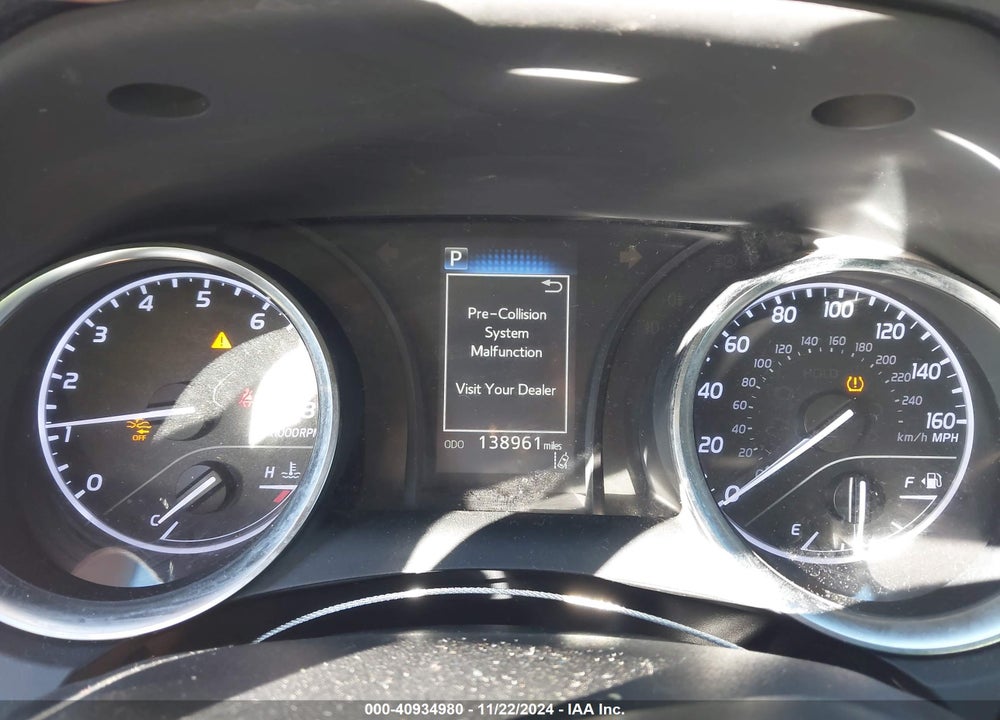 2018 TOYOTA CAMRY LE VIN: JTNB11HK8J3028898