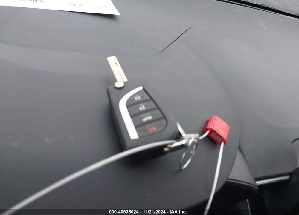 2022 TOYOTA COROLLA LE VIN: 5YFEPMAE6NP279874