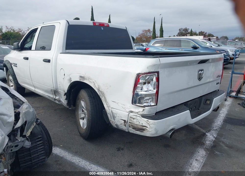 2017 RAM 1500 EXPRESS 4X4 5'7 BOX VIN: 3C6RR7KT5HG574704