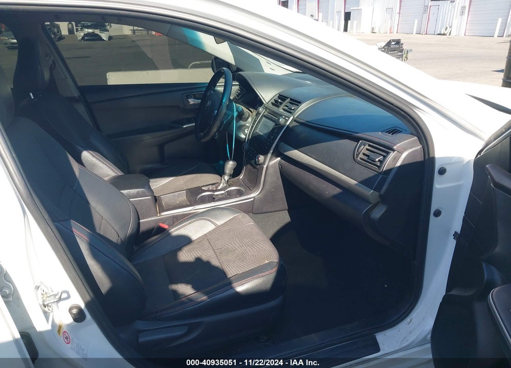 2016 TOYOTA CAMRY SE VIN: 4T1BF1FK3GU157185