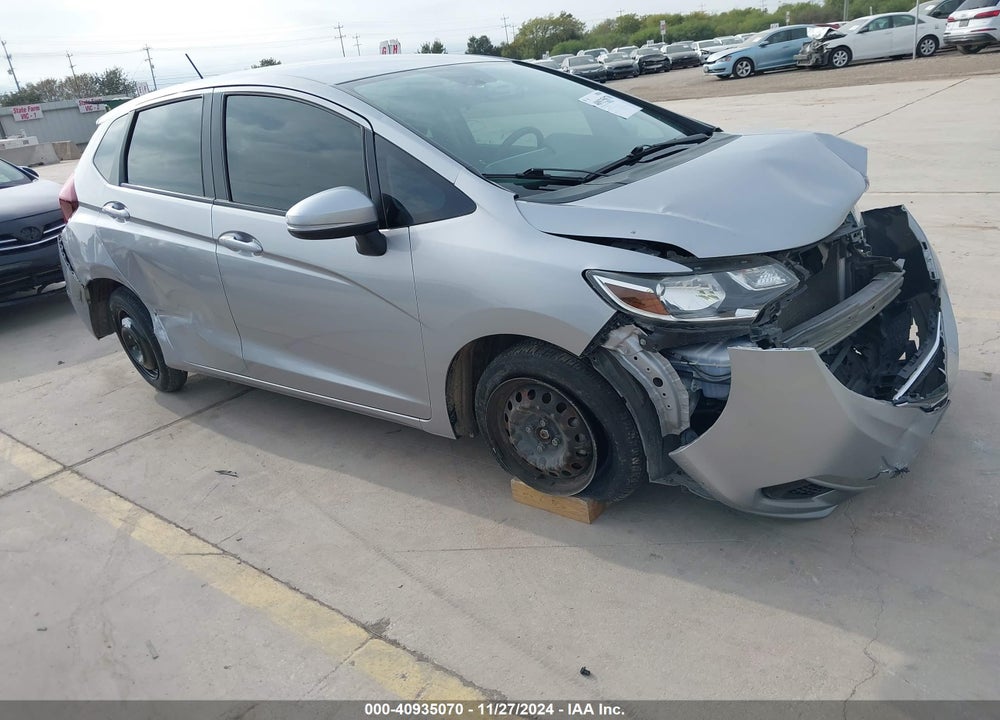 2019 HONDA FIT LX VIN: 3HGGK5H43KM704823