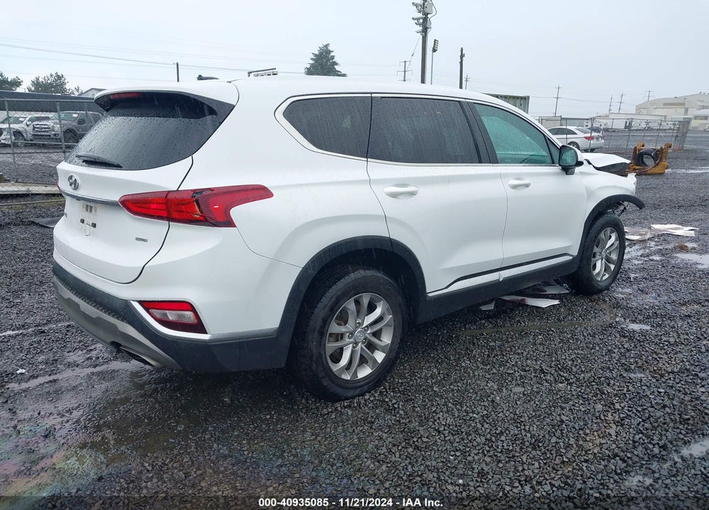 2020 HYUNDAI SANTA FE SE VIN: 5NMS2CAD0LH230227