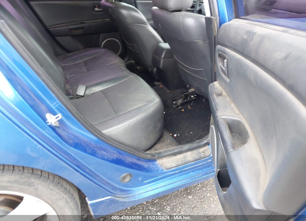 2006 MAZDA 3 S VIN: JM1BK144561520932