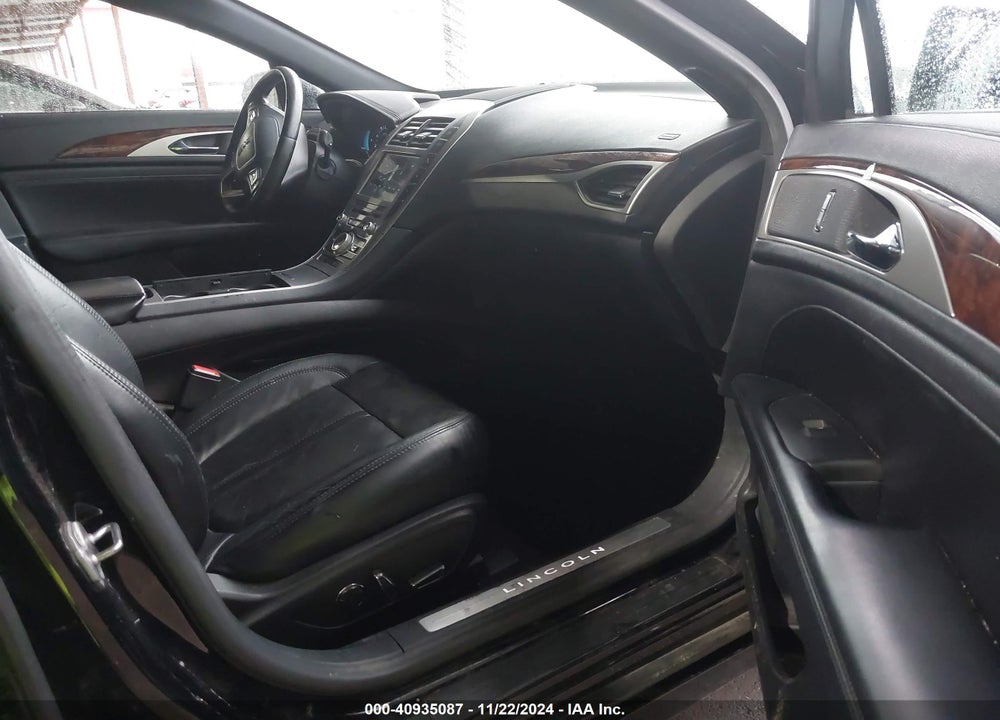 2017 LINCOLN MKZ HYBRID RESERVE VIN: 3LN6L5MU9HR609882