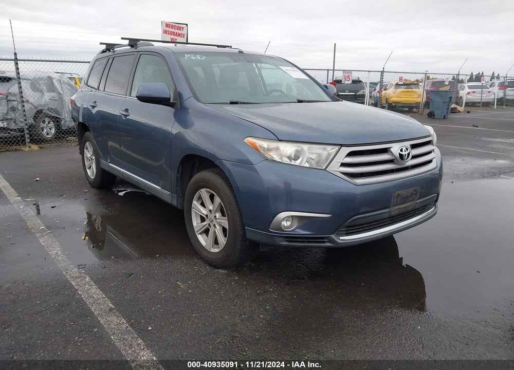 2013 TOYOTA HIGHLANDER SE V6 VIN: 5TDBK3EH3DS245655