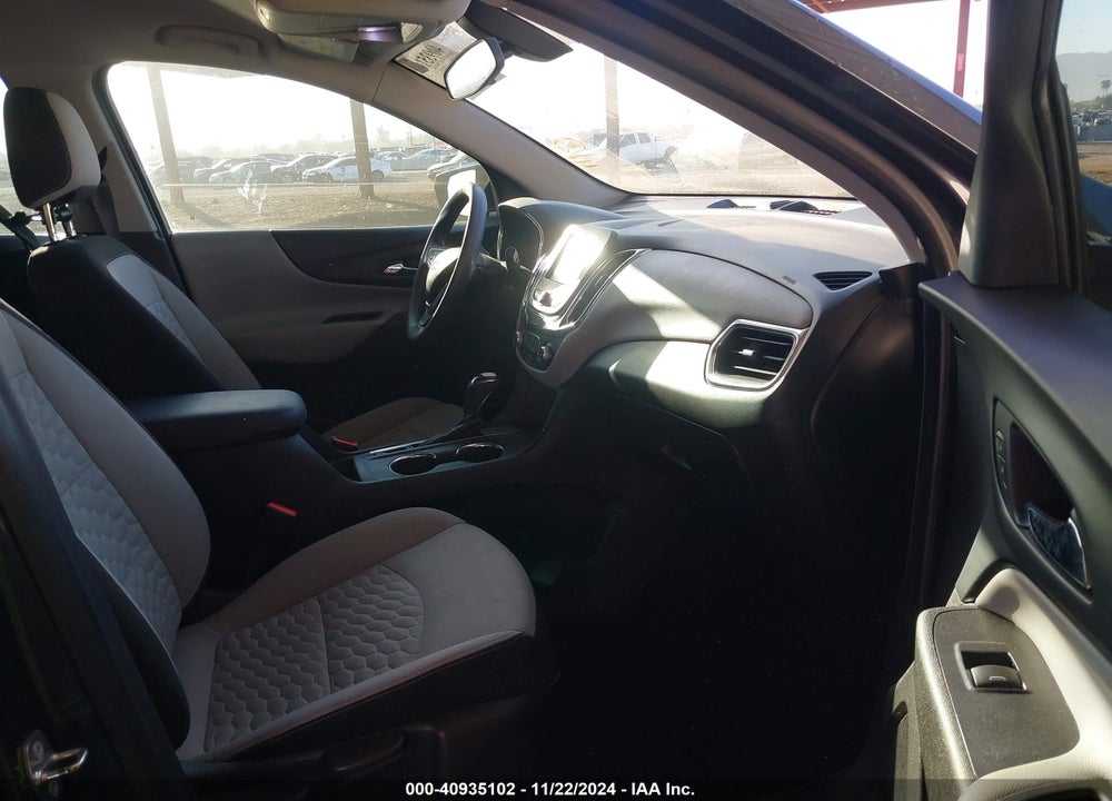 2018 CHEVROLET EQUINOX LS VIN: 3GNAXHEV8JL280202