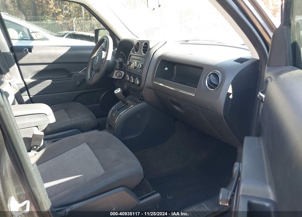 2015 JEEP PATRIOT SPORT VIN: 1C4NJPBB7FD428174