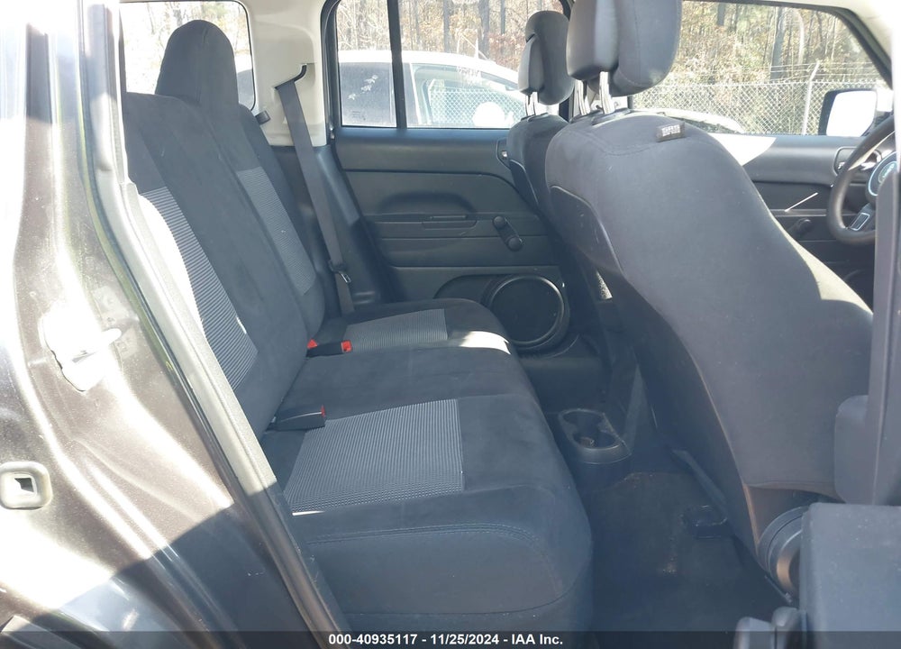 2015 JEEP PATRIOT SPORT VIN: 1C4NJPBB7FD428174