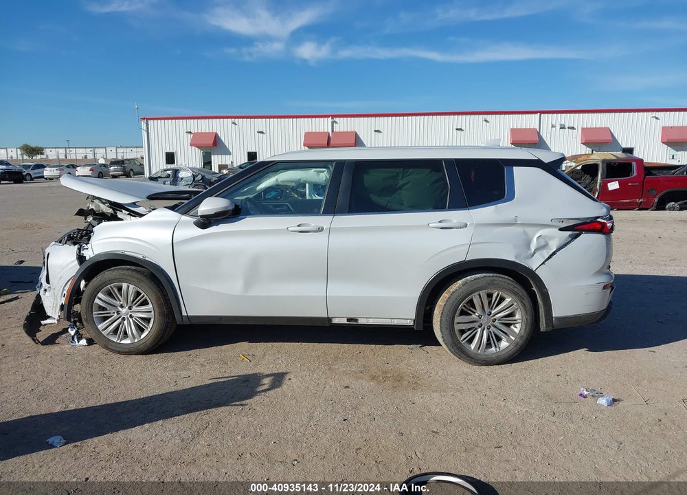 2022 MITSUBISHI OUTLANDER ES 2.5 2WD VIN: JA4J3TA8XNZ015250
