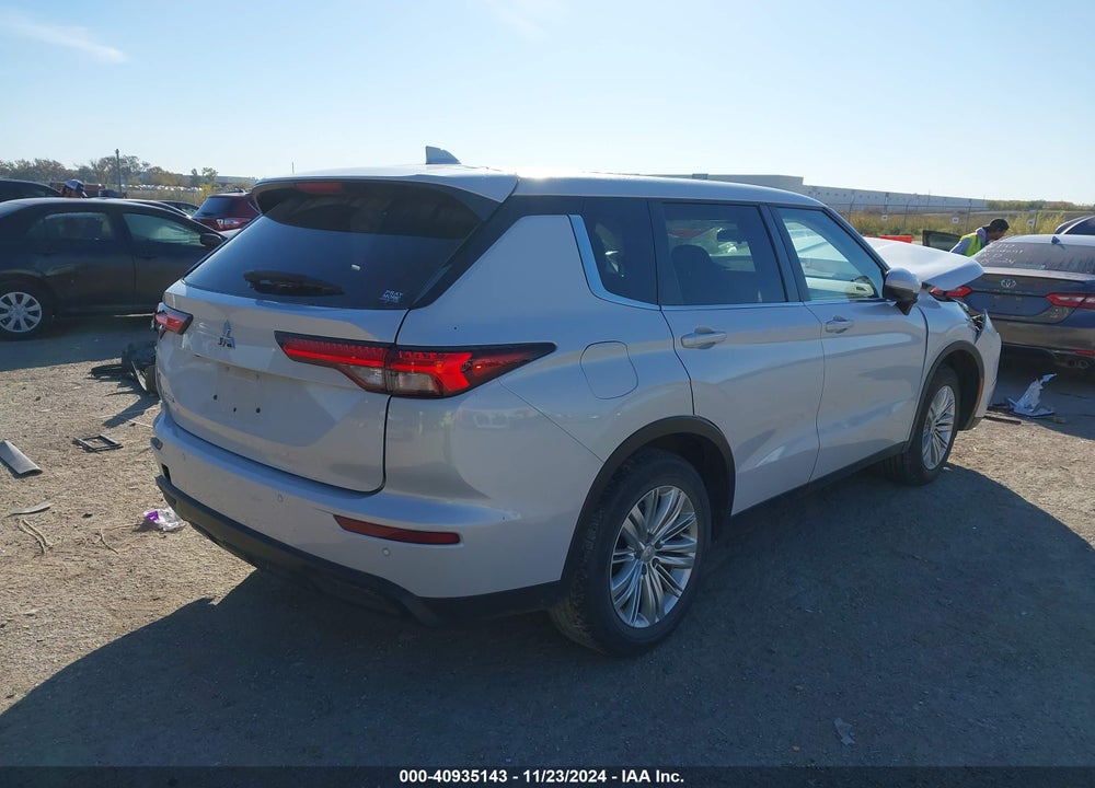 2022 MITSUBISHI OUTLANDER ES 2.5 2WD VIN: JA4J3TA8XNZ015250