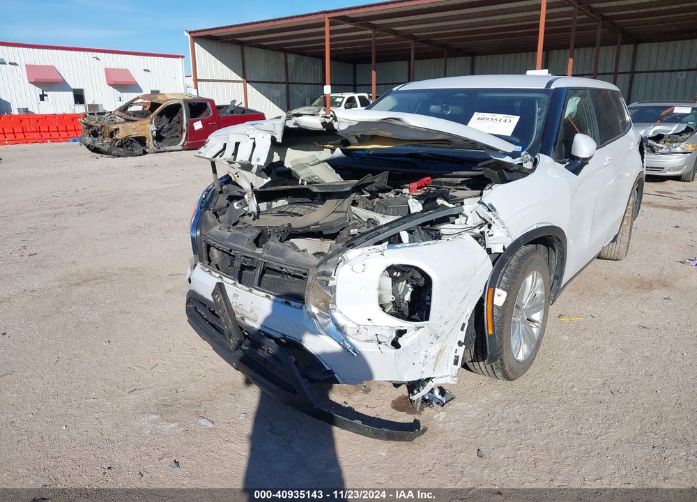 2022 MITSUBISHI OUTLANDER ES 2.5 2WD VIN: JA4J3TA8XNZ015250