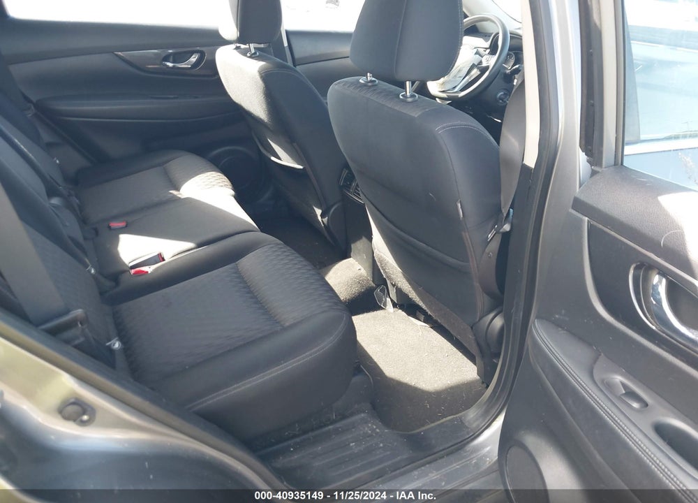 2017 NISSAN ROGUE S VIN: JN8AT2MT0HW133527