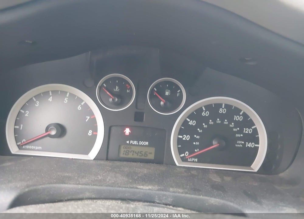 2006 HYUNDAI SANTA FE VIN: KM8SC13D76U106124