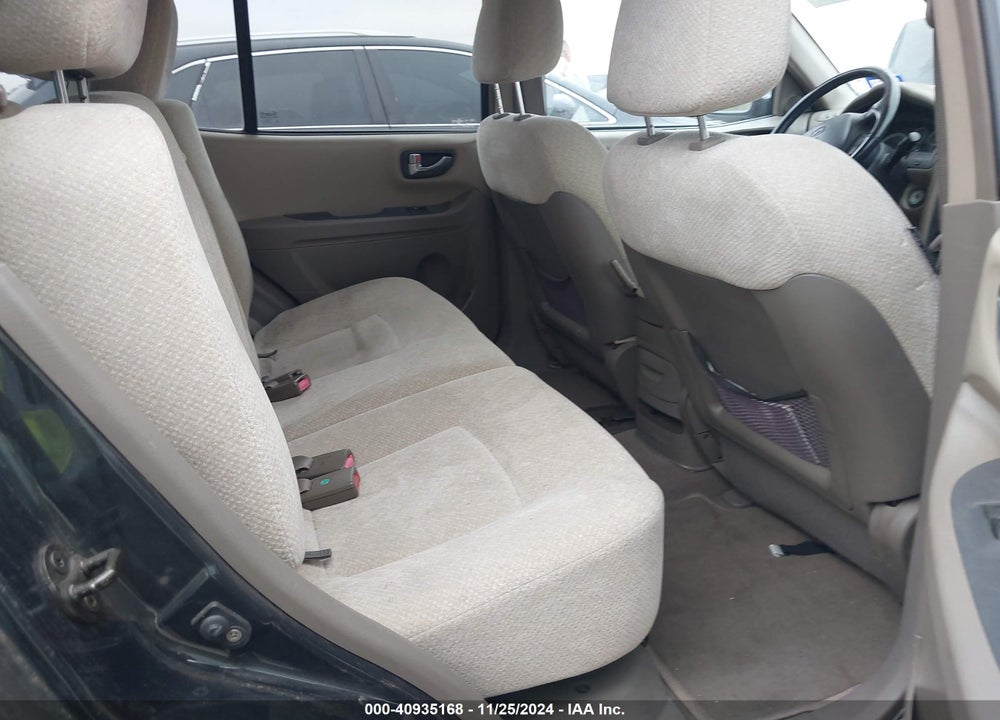2006 HYUNDAI SANTA FE VIN: KM8SC13D76U106124