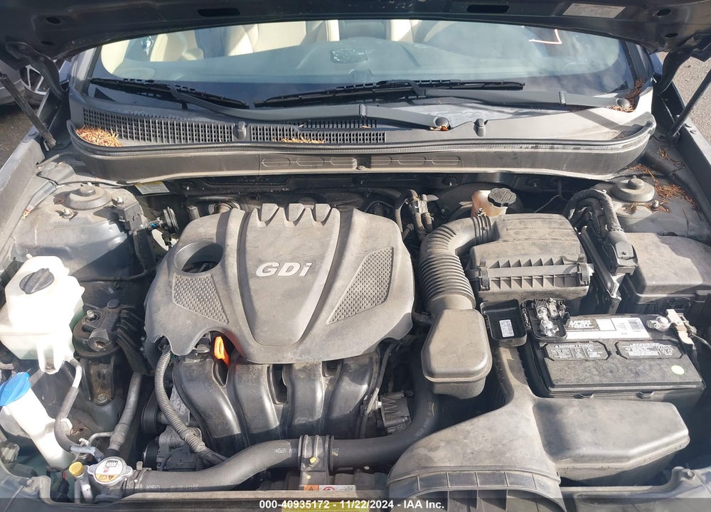 2013 HYUNDAI SONATA GLS VIN: 5NPEB4AC4DH564016