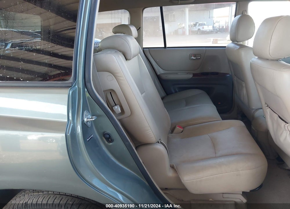 2004 TOYOTA HIGHLANDER LIMITED V6 VIN: JTEEP21A040020268