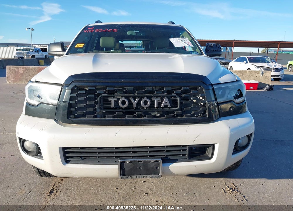 2014 TOYOTA SEQUOIA PLATINUM 5.7L V8 VIN: 5TDYY5G1XES053266