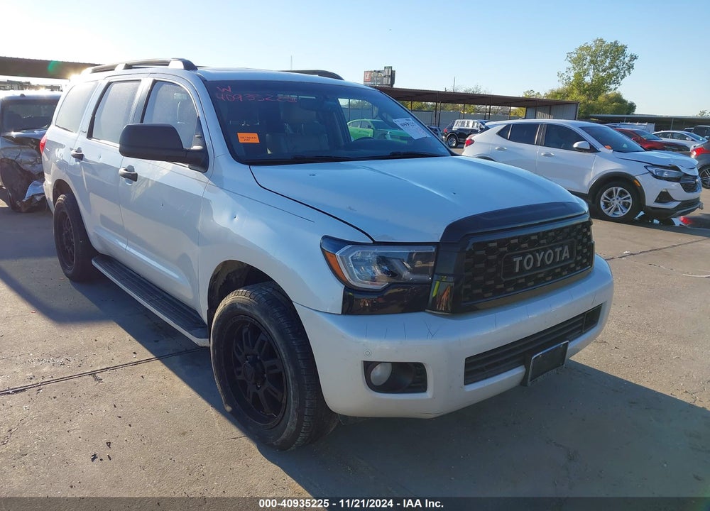 2014 TOYOTA SEQUOIA PLATINUM 5.7L V8 VIN: 5TDYY5G1XES053266