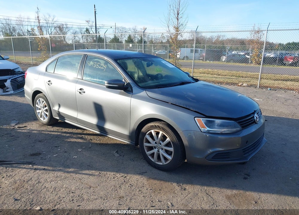 2011 VOLKSWAGEN JETTA 2.5L SE VIN: 3VWDZ7AJ8BM319005