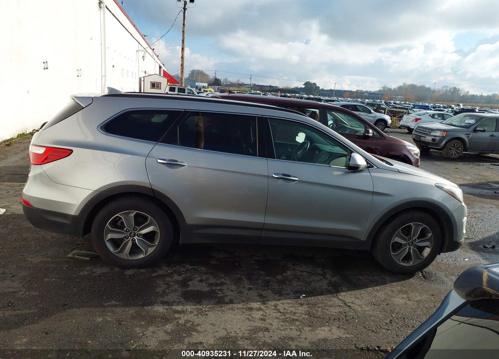 2016 HYUNDAI SANTA FE SE VIN: KM8SMDHF7GU158735