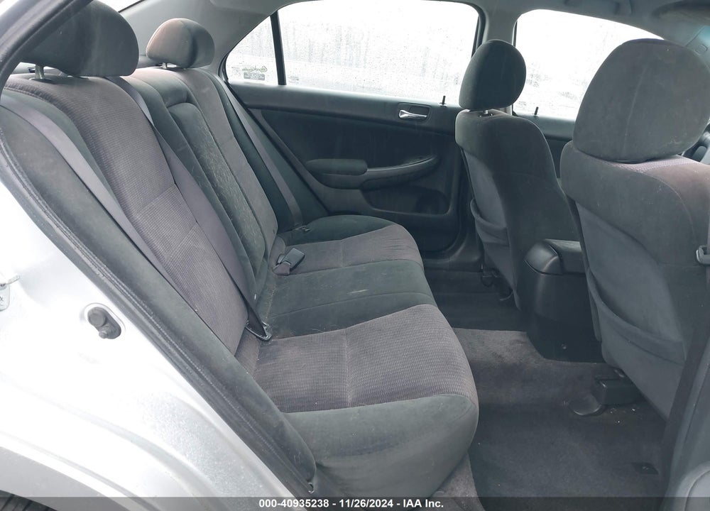 2005 HONDA ACCORD 2.4 LX VIN: 1HGCM56455A105337