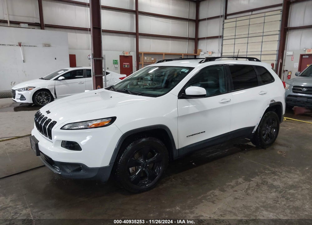 2018 JEEP CHEROKEE LATITUDE 4X4 VIN: 1C4PJMCB4JD581576