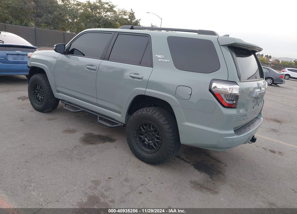 2022 TOYOTA 4RUNNER TRD SPORT VIN: JTESU5JR7N6065337
