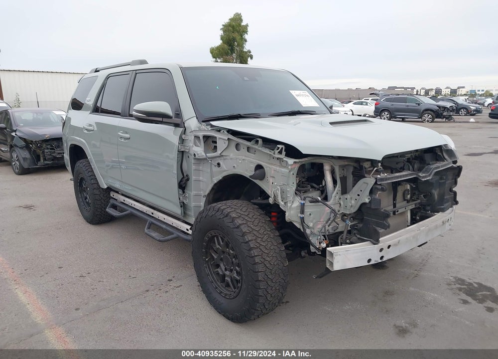 2022 TOYOTA 4RUNNER TRD SPORT VIN: JTESU5JR7N6065337