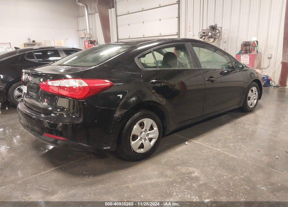 2015 KIA FORTE VIN: KNAFX4A67F5324541