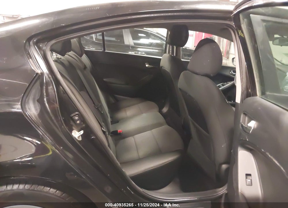 2015 KIA FORTE VIN: KNAFX4A67F5324541