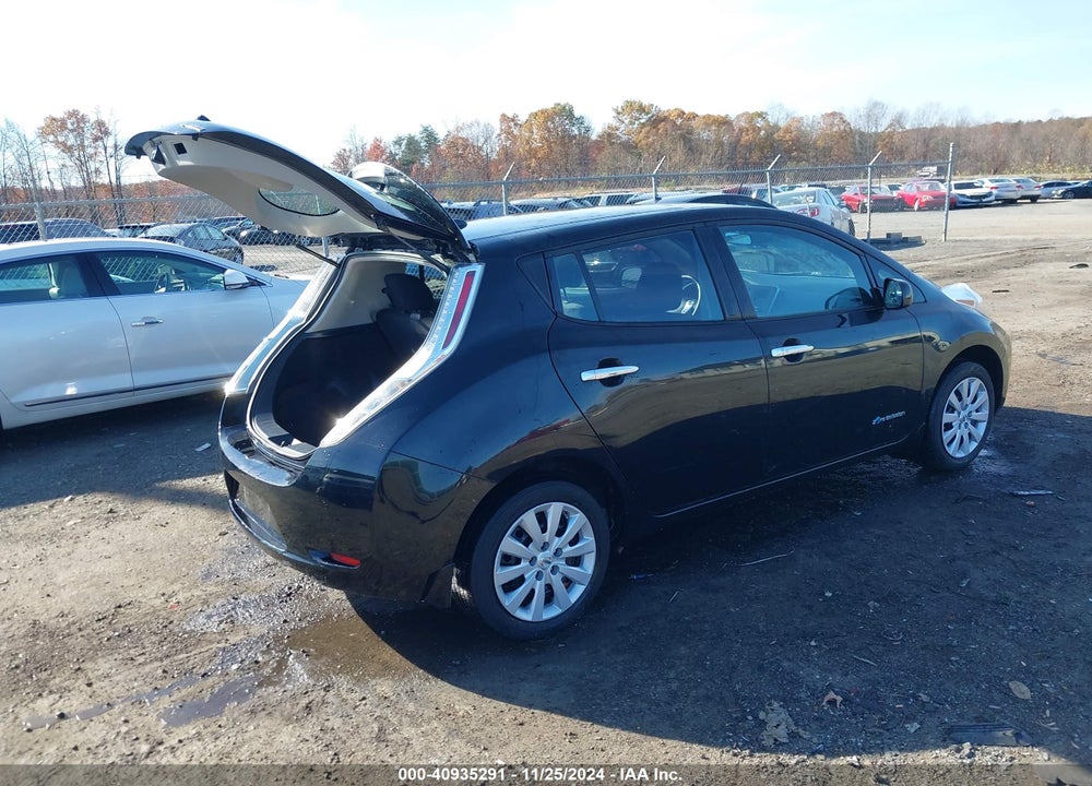 2015 NISSAN LEAF S VIN: 1N4AZ0CPXFC307367
