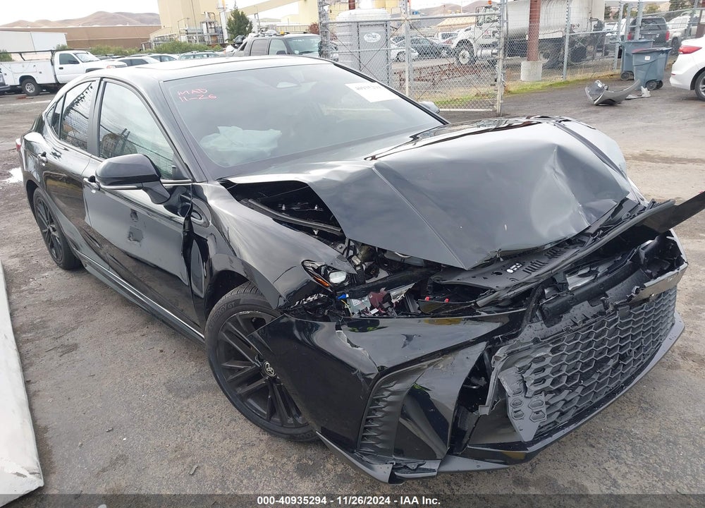 2025 TOYOTA CAMRY SE VIN: 4T1DBADK8SU500640