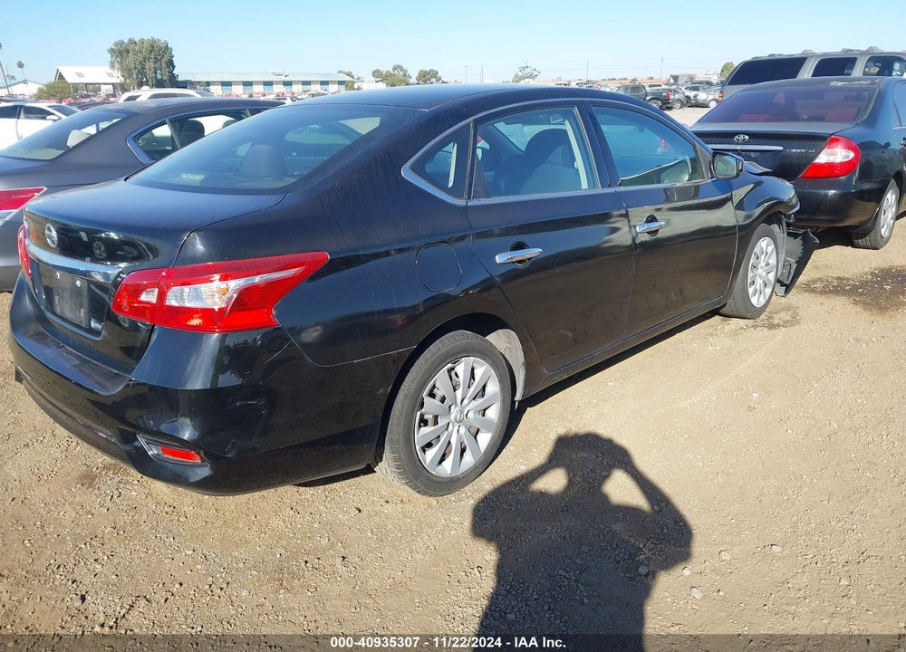 2017 NISSAN SENTRA S VIN: 3N1AB7AP4HY268427