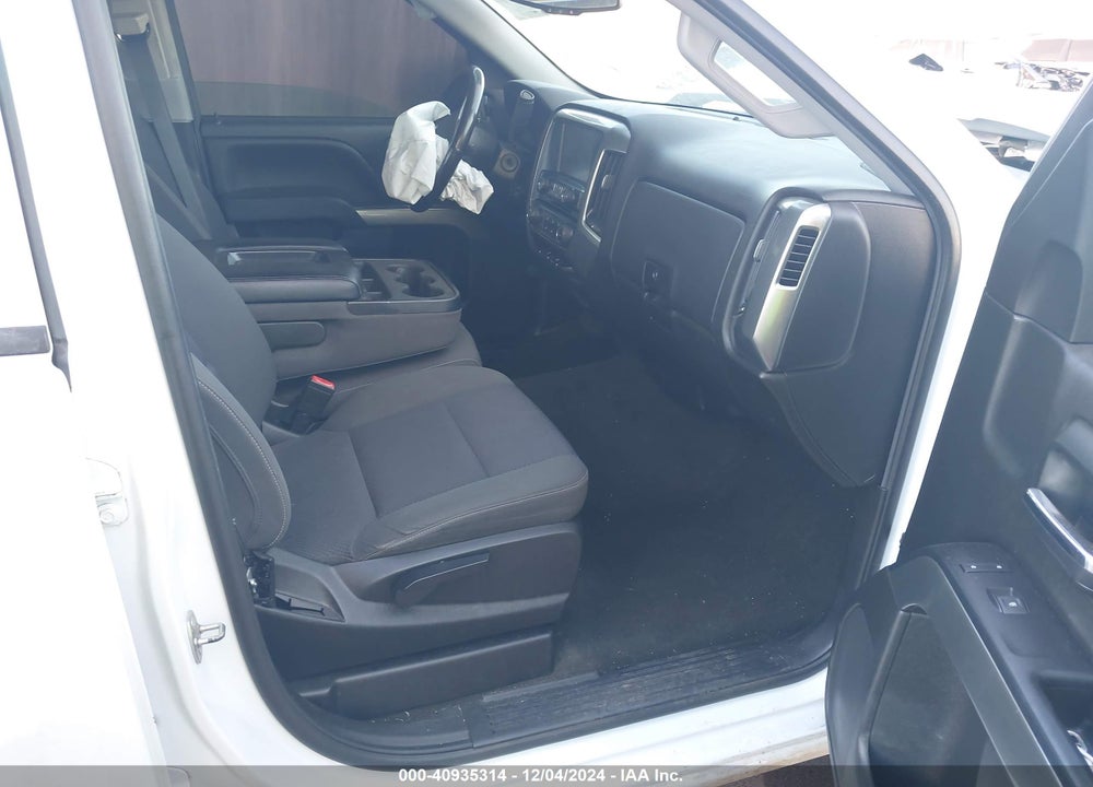 2018 CHEVROLET SILVERADO 1500 VIN: 1GCRCREH3JZ209764