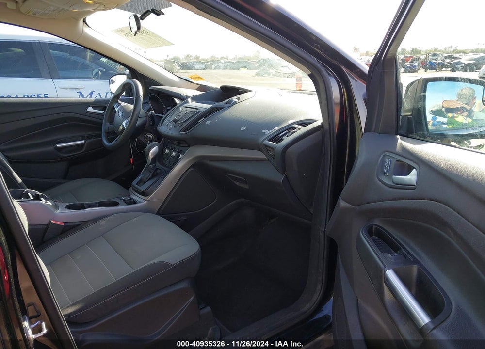 2015 FORD ESCAPE SE VIN: 1FMCU0G93FUB50512