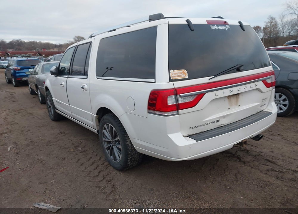 2015 LINCOLN NAVIGATOR L VIN: 5LMJJ3JT8FEJ11721
