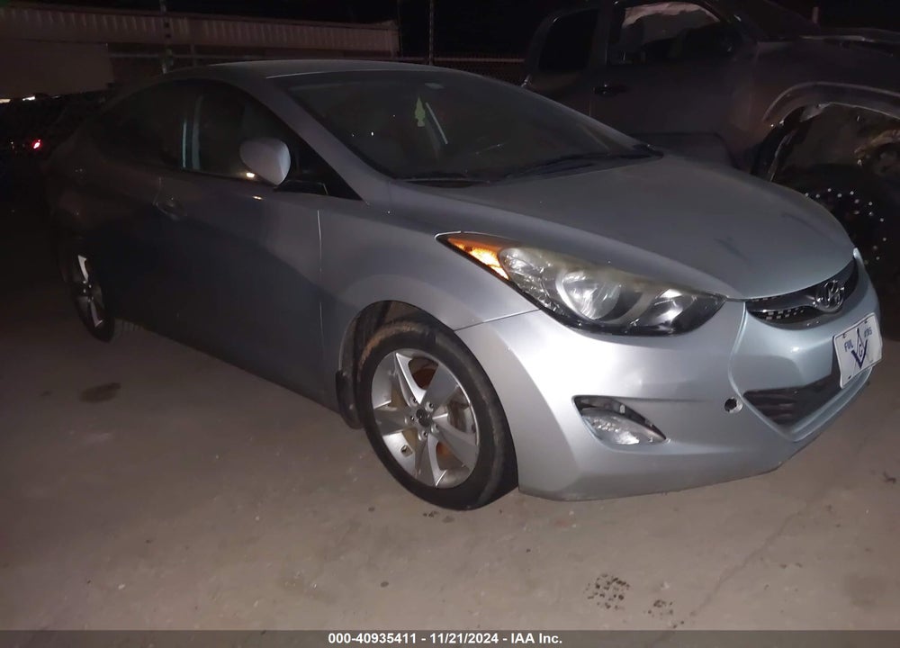 2013 HYUNDAI ELANTRA GLS VIN: 5NPDH4AE1DH393589