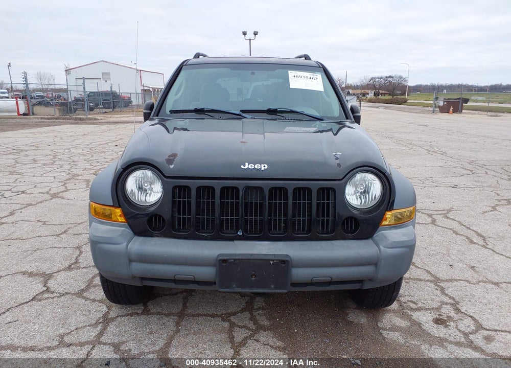 2005 JEEP LIBERTY SPORT VIN: 1J4GL48K35W599798