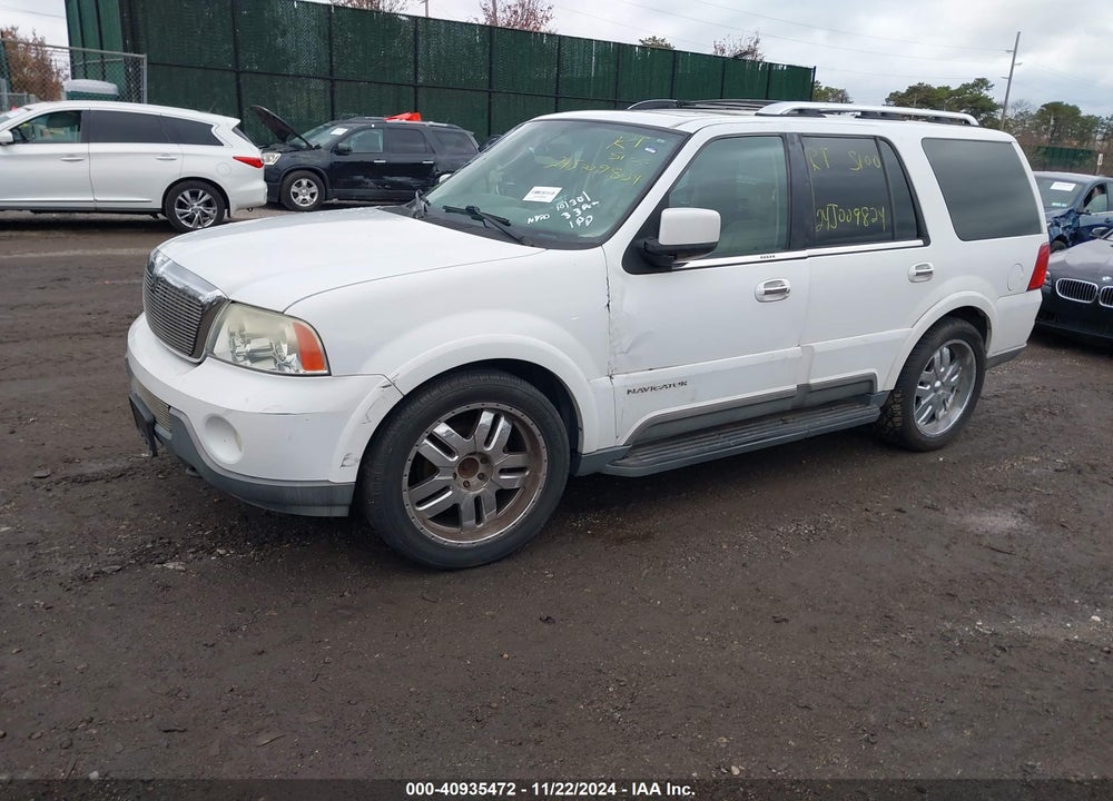 2004 LINCOLN NAVIGATOR VIN: 5LMFU28R64LJ26860