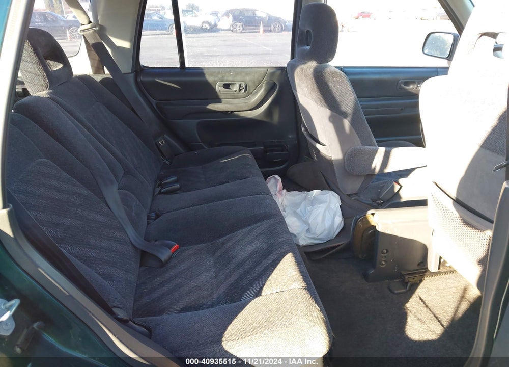 1999 HONDA CR-V LX VIN: JHLRD284XXC013767