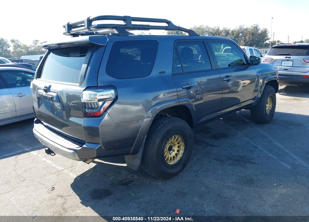2019 TOYOTA 4RUNNER SR5 VIN: JTEZU5JR1K5212347