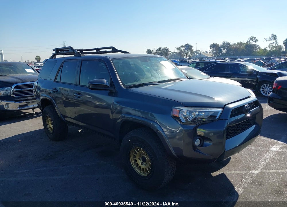 2019 TOYOTA 4RUNNER SR5 VIN: JTEZU5JR1K5212347