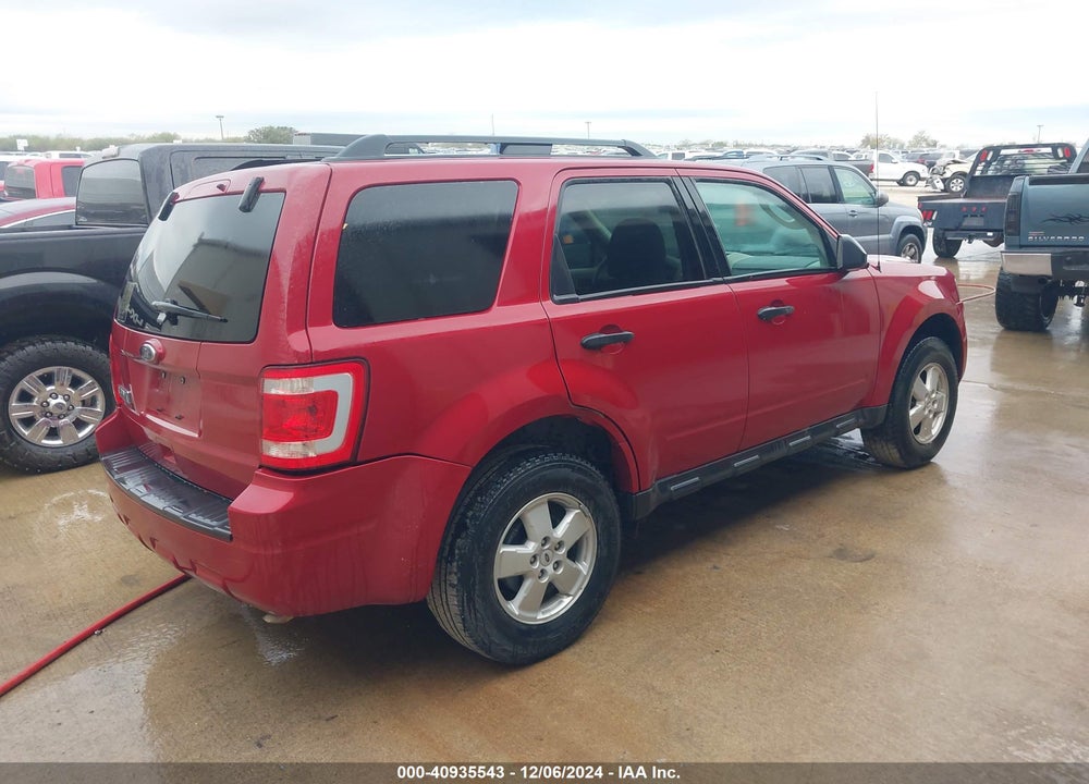 2010 FORD ESCAPE XLT VIN: 1FMCU0D73AKA56069