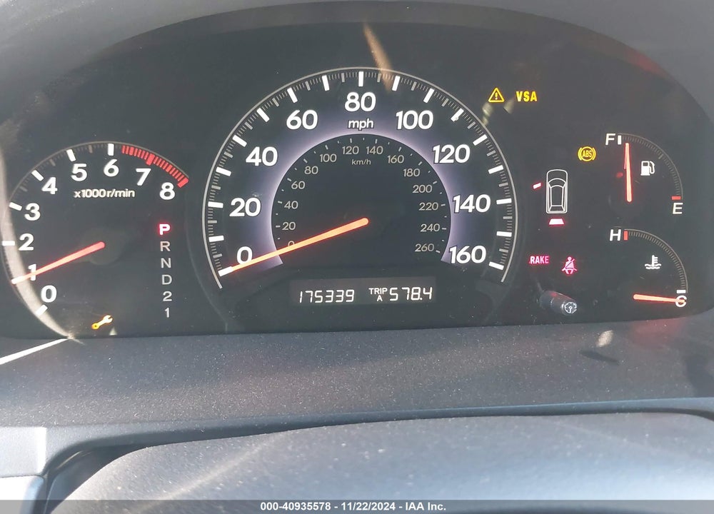 2010 HONDA ODYSSEY LX VIN: 5FNRL3H21AB099632